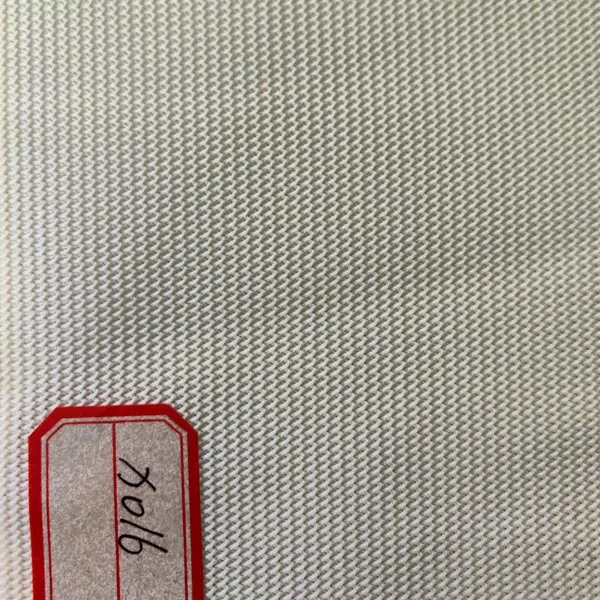 Mihin kolmikerroksista verkkokangasta käytetään?